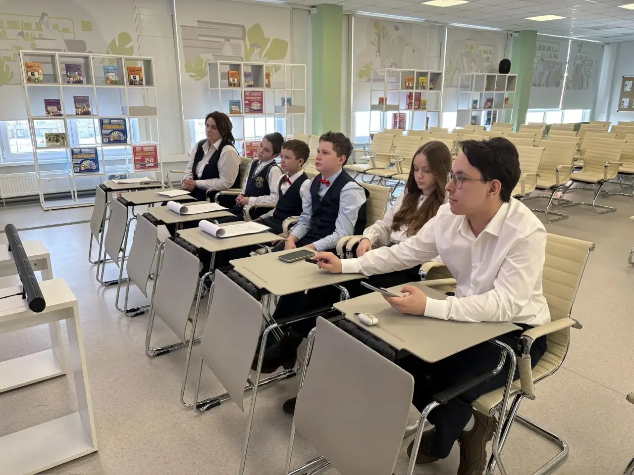 share photo 8334089182 1